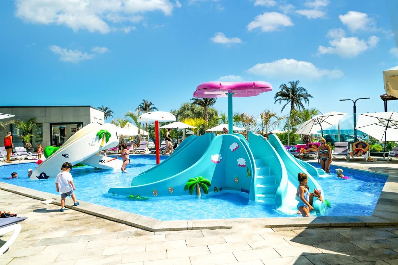 Alezzi Beach Resort Năvodari Exteriér fotografie